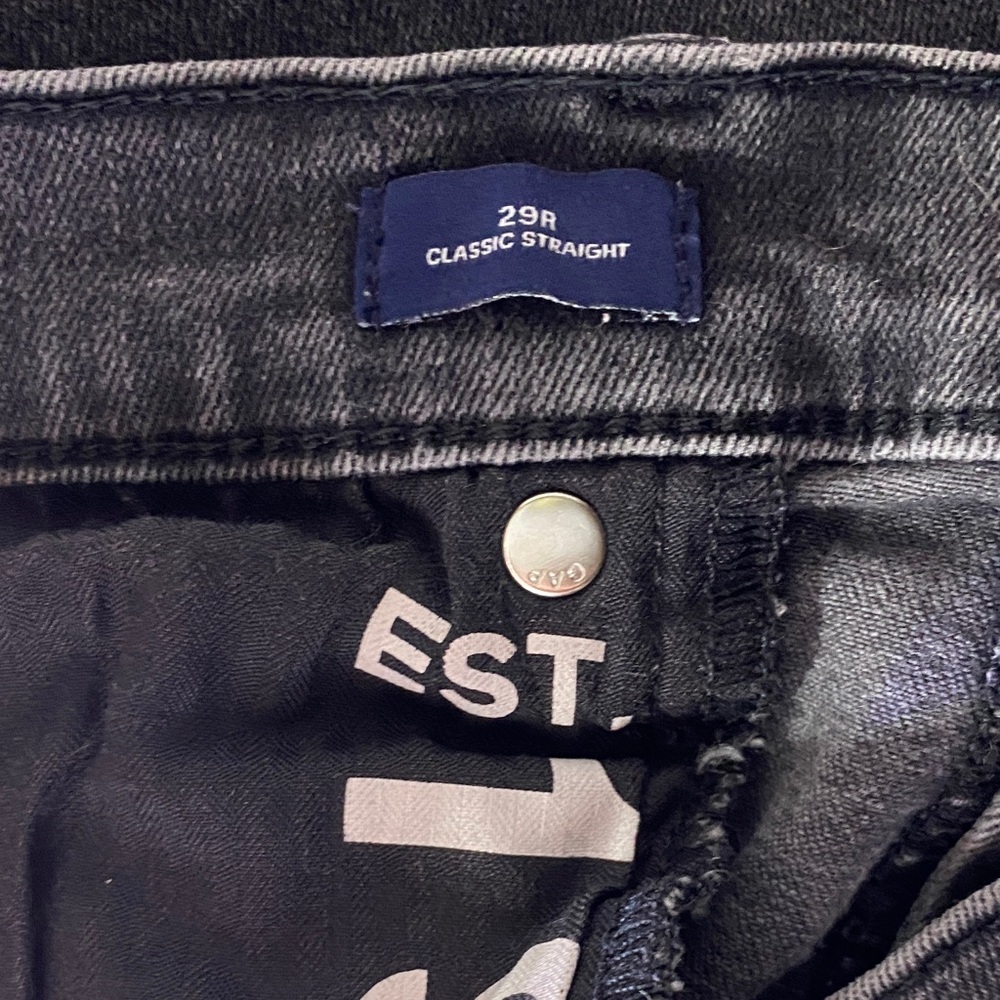 GAP Women's Classic Straight Black Jeans